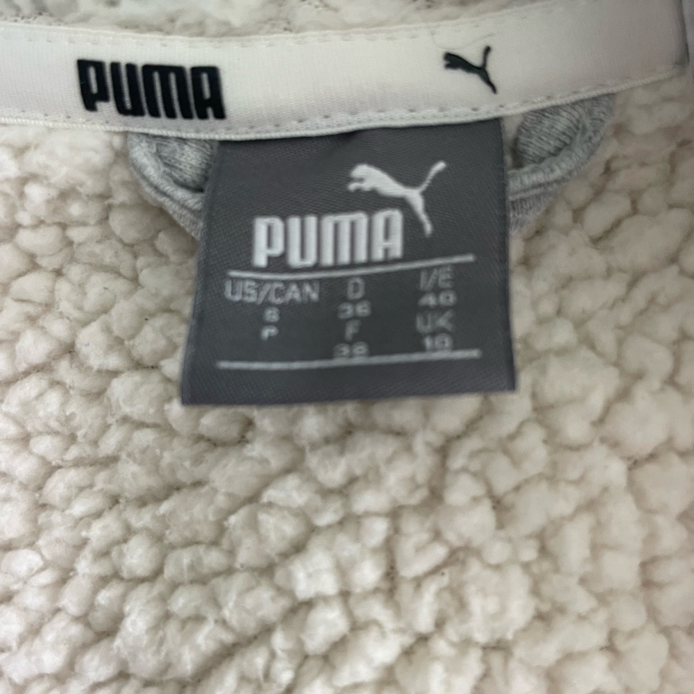 Puma full zip up with hood - Picture 3 of 5